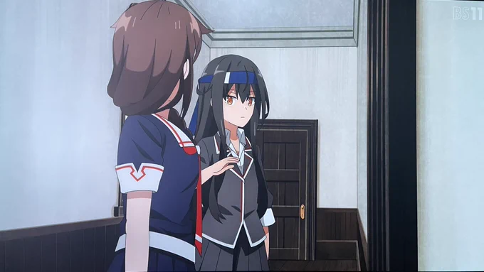 無言で肩ポンはイケメンクールキャラムーブなんよ… 