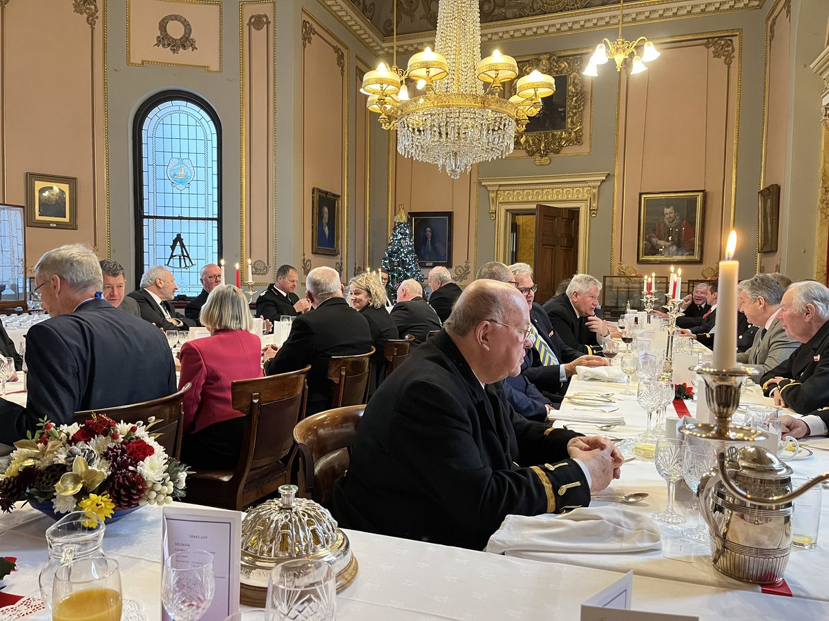 erhighsheriff's tweet photo. An enoormous thank you to the Master Warden, Captain David Atkin and all the Brethren of #HullTrinityHouse for a fabulous Christmas Lunch. Delicious food, great wine and absolutely charming company. A huge thank you to all involved  &amp; sending warmest Christmas Wishes to you all. https://t.co/tbvasICAg9