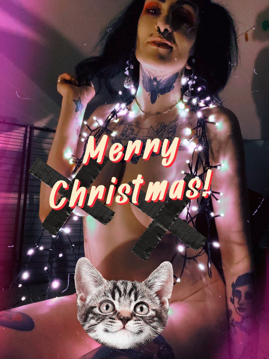 MMayhem69's tweet photo. Finally getting a free evening to finish editing my content. I’m so behind…but it’s worth the wait!😈 I’ll add the link to my o.Fs in the comments.⬇️⬇️⬇️
#onlyfans #nsfw #alternative #tattoos https://t.co/dIOj9kOiKi