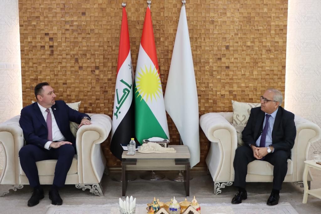 CZinErbil's tweet photo. Very busy day @CzechErbil in #HalabjaGovernorate. Meetings and discussions with the #HalabjaGovernor #AzadTofiqspent, the #HalabjaMayor @nuxshanasih, and Chairman of the Chamber of Commerce #PeshawaAhmedMahmood. ๐จ๐ฟ #ReconstructionProgramme #EconomicDiplomacy https://t.co/V4r4bqhxGI