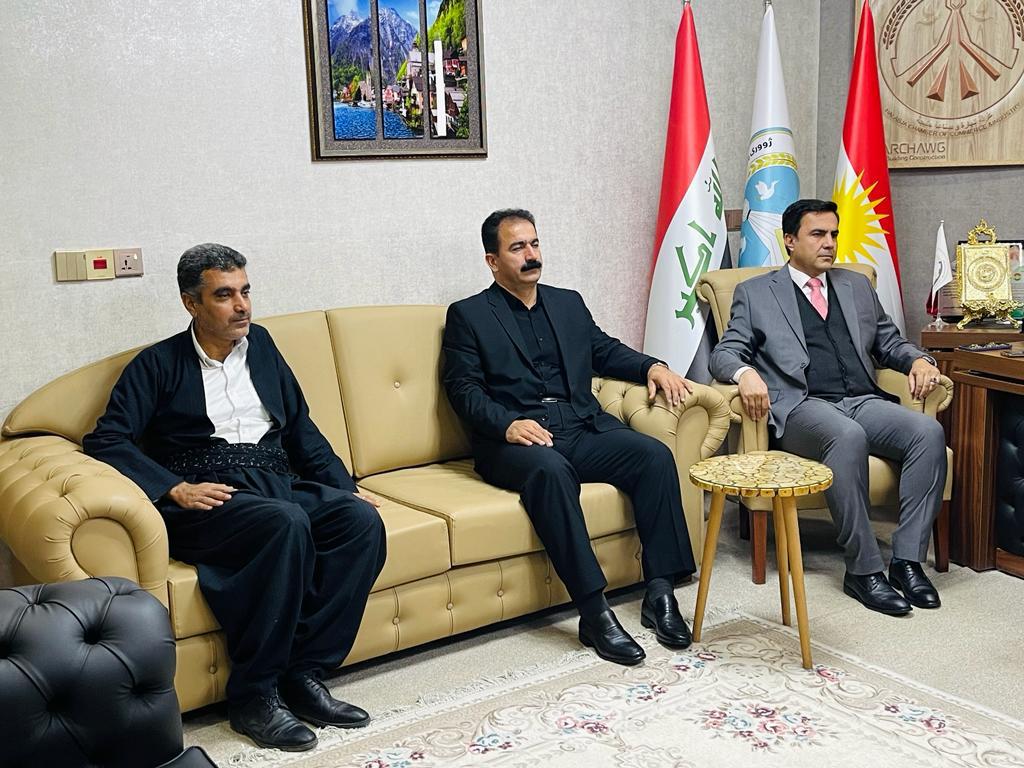 CZinErbil's tweet photo. Very busy day @CzechErbil in #HalabjaGovernorate. Meetings and discussions with the #HalabjaGovernor #AzadTofiqspent, the #HalabjaMayor @nuxshanasih, and Chairman of the Chamber of Commerce #PeshawaAhmedMahmood. ๐จ๐ฟ #ReconstructionProgramme #EconomicDiplomacy https://t.co/V4r4bqhxGI
