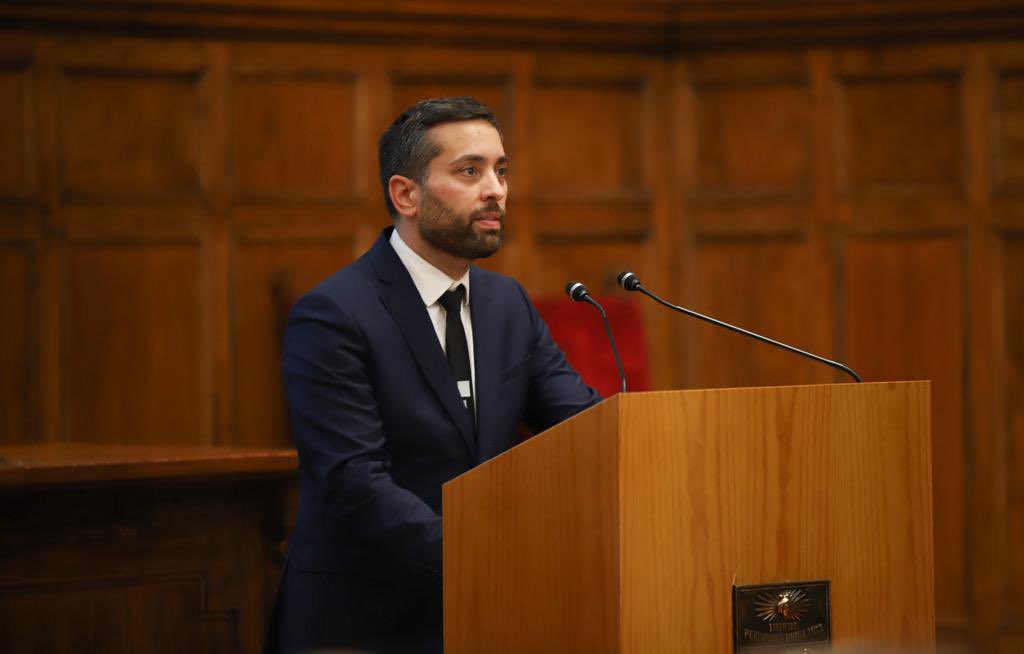 Universitat de Barcelona (@unibarcelona) on Twitter photo #PremisUB | 🏆 Lliurament dels Premis del Consell Social i de la <a href="/BoschiGimpera/">Fund. Bosch i Gimpera</a> als millors articles publicats en una revista:
📜 Premi José Manuel Blecua: Eric Gómez, per un article a <a href="/EcHistSocReview/">Economic History Review</a>
🫀 Premi Ramon Margalef: Alfonso Ferrández, per un article a <a href="/Nature/">nature</a> #PremisUB | 🏆 Lliurament dels Premis del Consell Social i de la <a href="/BoschiGimpera/">Fund. Bosch i Gimpera</a> als millors articles publicats en una revista:
📜 Premi José Manuel Blecua: Eric Gómez, per un article a <a href="/EcHistSocReview/">Economic History Review</a>
🫀 Premi Ramon Margalef: Alfonso Ferrández, per un article a <a href="/Nature/">nature</a>