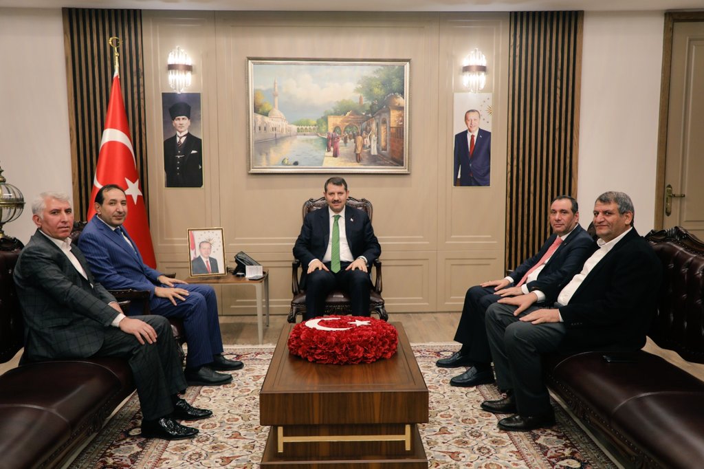 Valimiz <a href="/valisalihayhan/">Salih AYHAN</a>;

📌MHP İl Başkanı Sn. Mahmut Güneş ile

📌Eski Akçakale Belediye Başkanı Sn. Abdülhakim Ayhan ve beraberindeki heyeti makamında kabul etti.