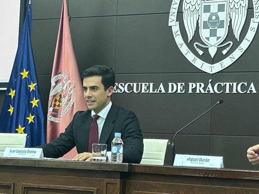 Hoy estaremos en el último #DebateEleccionesICAM con la ilusión de animar al voto a los indecisos en estas #EleccionesICAM2022, mostrar las cualidades de nuestro programa electoral y demostrar que #ElCambioEsAhora. 

🗳️El #20D tod@s a votar en las #EleccionesICAM