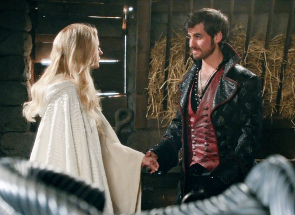 EnchantedSwans's tweet photo. β¨ CS Collection
CS 'hooking' hands | 5x04
β€οΈβ€οΈβ€οΈ
#captainswan #emmaswan #killianjones #jennifermorrison #colinodonoghue #onceuponatime #ouats5 #cscollection #csholdinghands #captainswanholdinghands https://t.co/TVbf2YUekp