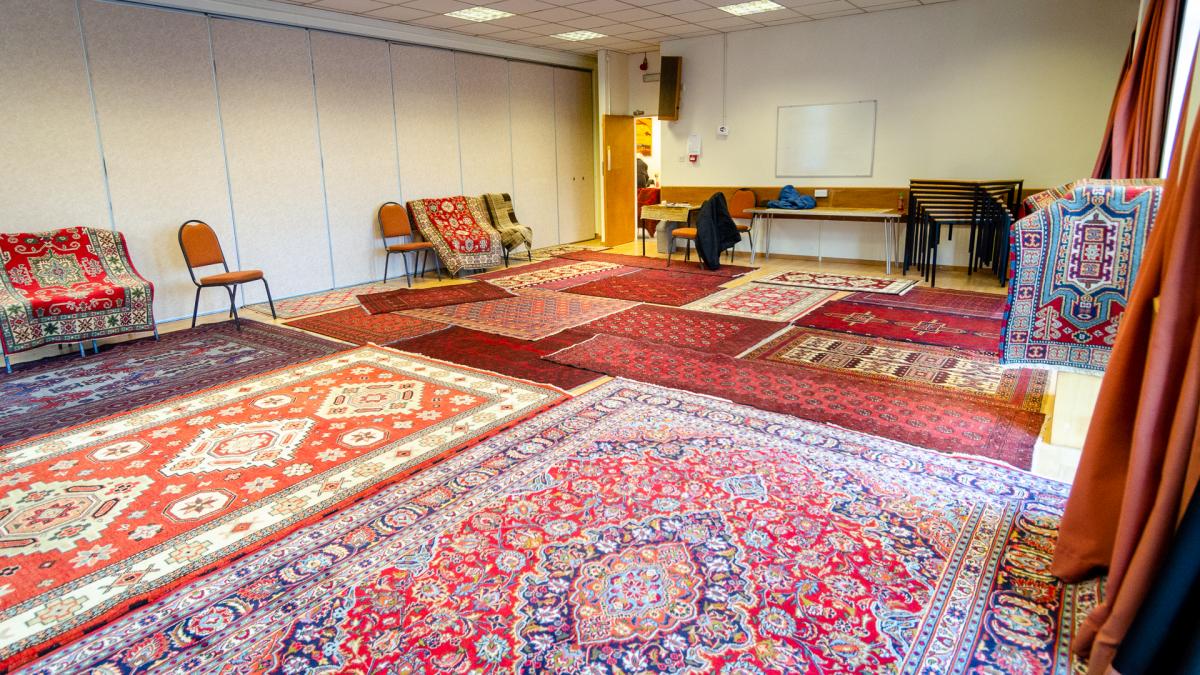 Rug Sale THIS WEEKEND!
Saturday 17th of December and Sunday 18th of December 
10 am up until 4 pm on both days 

You are welcomed to come and have a look at all the rugs we have on sale And support the Clarke Foley Community Centre