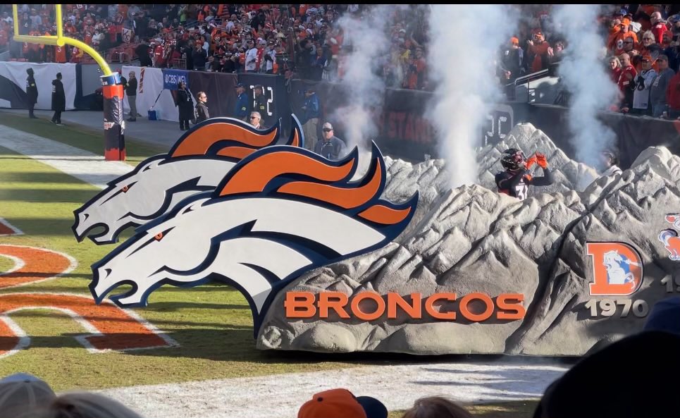 This was Dalton’s third year partnering with @Kymel_inc’s Camp Hope to give away tickets to two very lucky winners! Here are some pictures from their gameday experience this past weekend… #broncoscountry #letsride