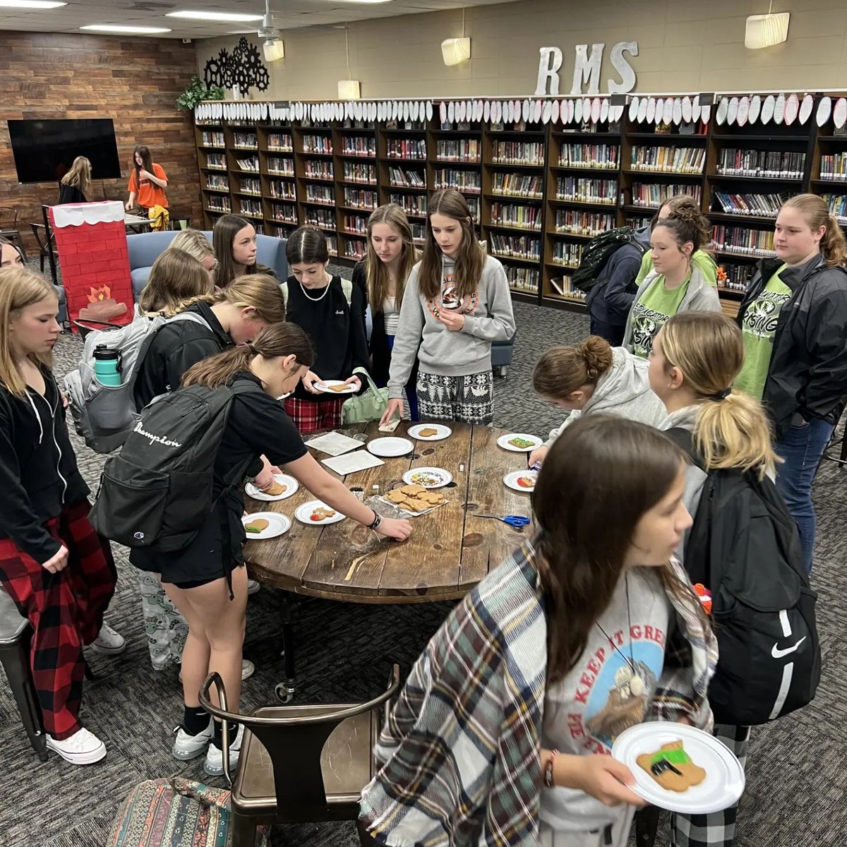 Republic Schools tweet media