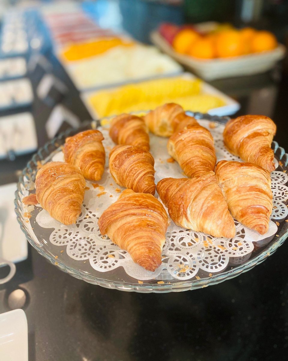 Hotel 4* LCB tweet media