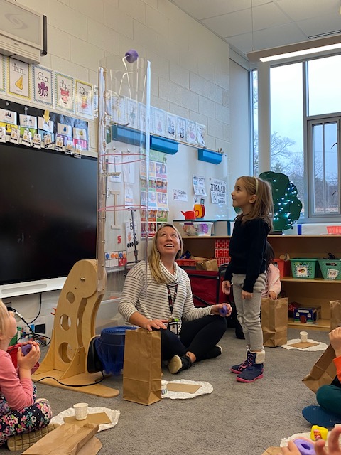 aacostaliendo's tweet photo. STEM is always exciting at the ELC! Thank you Ms. Damiano for teaching us how to guess what can fly in the fun wind tunnel @BarringtonELC #STEM220 @WeBelong220 https://t.co/YBIBzqGgTr