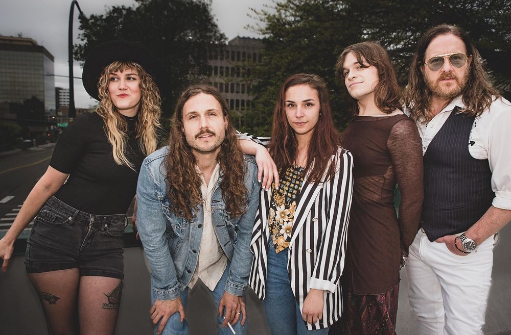 Just announced! 🕊️

THE LITTLE LIES live tribute to Fleetwood Mac!

This special show includes a tribute to the iconic Christine McVie, featuring @shainashepherdmusic, Molly Sides of @Thunderpussy, and <a href="/ShelbyEarl/">Shelby Earl</a>! 

Jan 27 at Nectar Lounge.
Tickets: tixr.com/e/57702