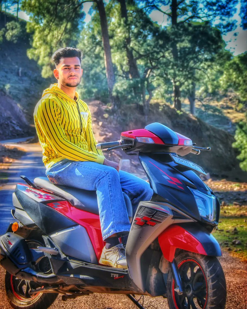 rahul0510_'s tweet photo. Check kro guys 😂 https://t.co/krgLSHU2DW