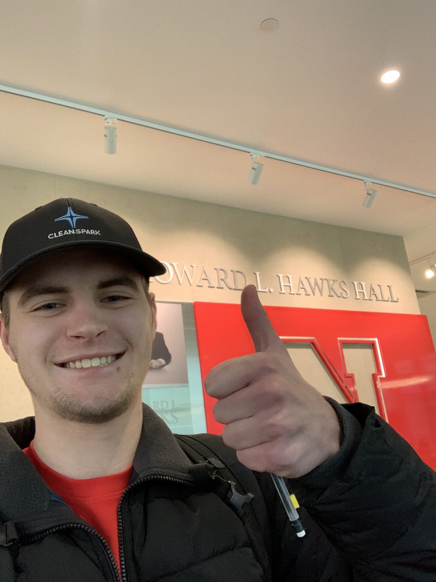 Rex_Finance's tweet photo. BOOM! I did it! That’s a wrap on school. Ready for my next chapter! https://t.co/MvPh6jnsJW