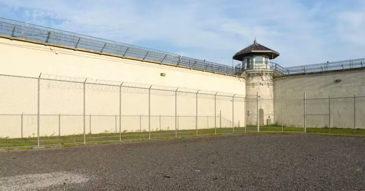 AllianceforHEP's tweet photo. Check out @mneesha_gellman's article, "How College in Prison is Leading Professors to Rethink How They Teach" that was published by #The74 on our #CommunityNews page.

Read the article at: https://t.co/hFq2FZLQvU https://t.co/3RpiW47gH4