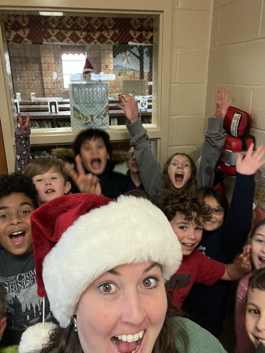 Another spotting! <a href="/SharonElemS/">Sharon Elementary</a> #sharonelfie