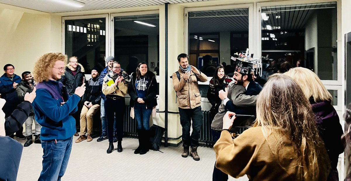 rheo_chalmers's tweet photo. Big congratulations to @Chris_Georganto for successfully defending his thesis! 🎉👏🥂#melt_flow_instabilities #AK_Wilhelm #rheo_chalmers https://t.co/ElCU7ShH2U
