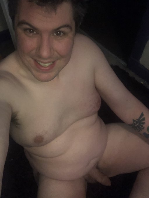 Just being naked again 😃 #nsfwtw #naked https://t.co/Ktld8Uekf2<a href="/tag/nsfwtw"class="tags">#nsfwtw</a><a href="/tag/naked"class="tags">#naked</a>