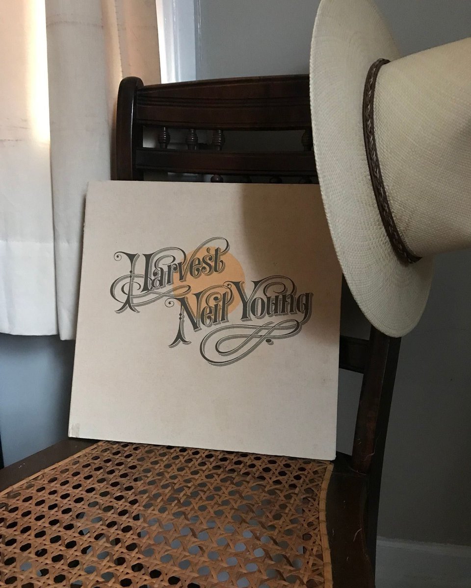 Douglas Wayne tweet media