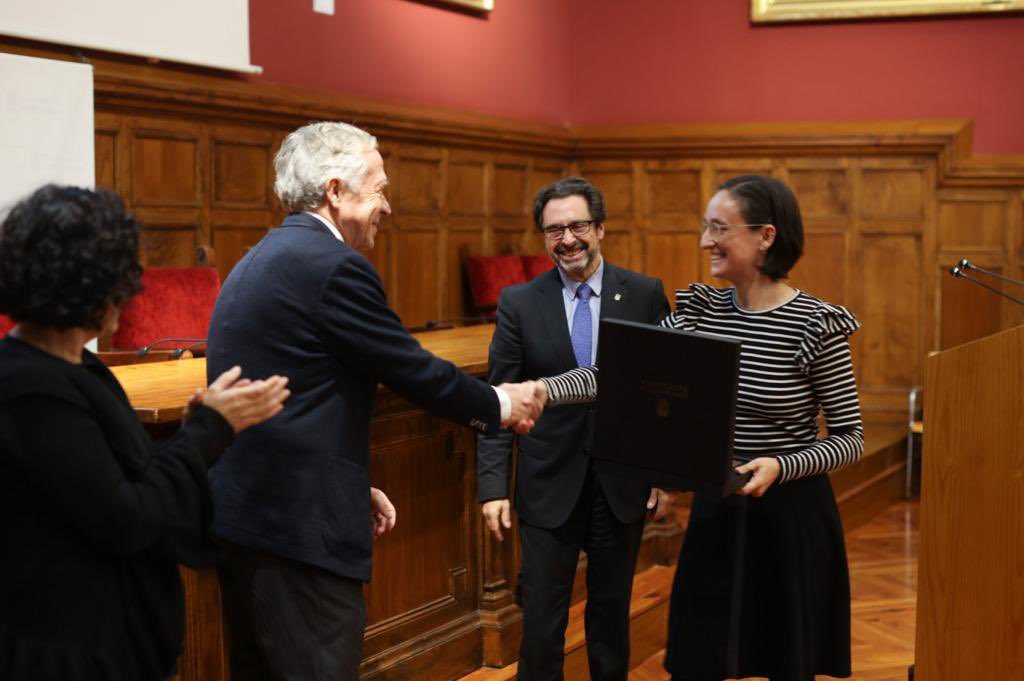 Universitat de Barcelona tweet media