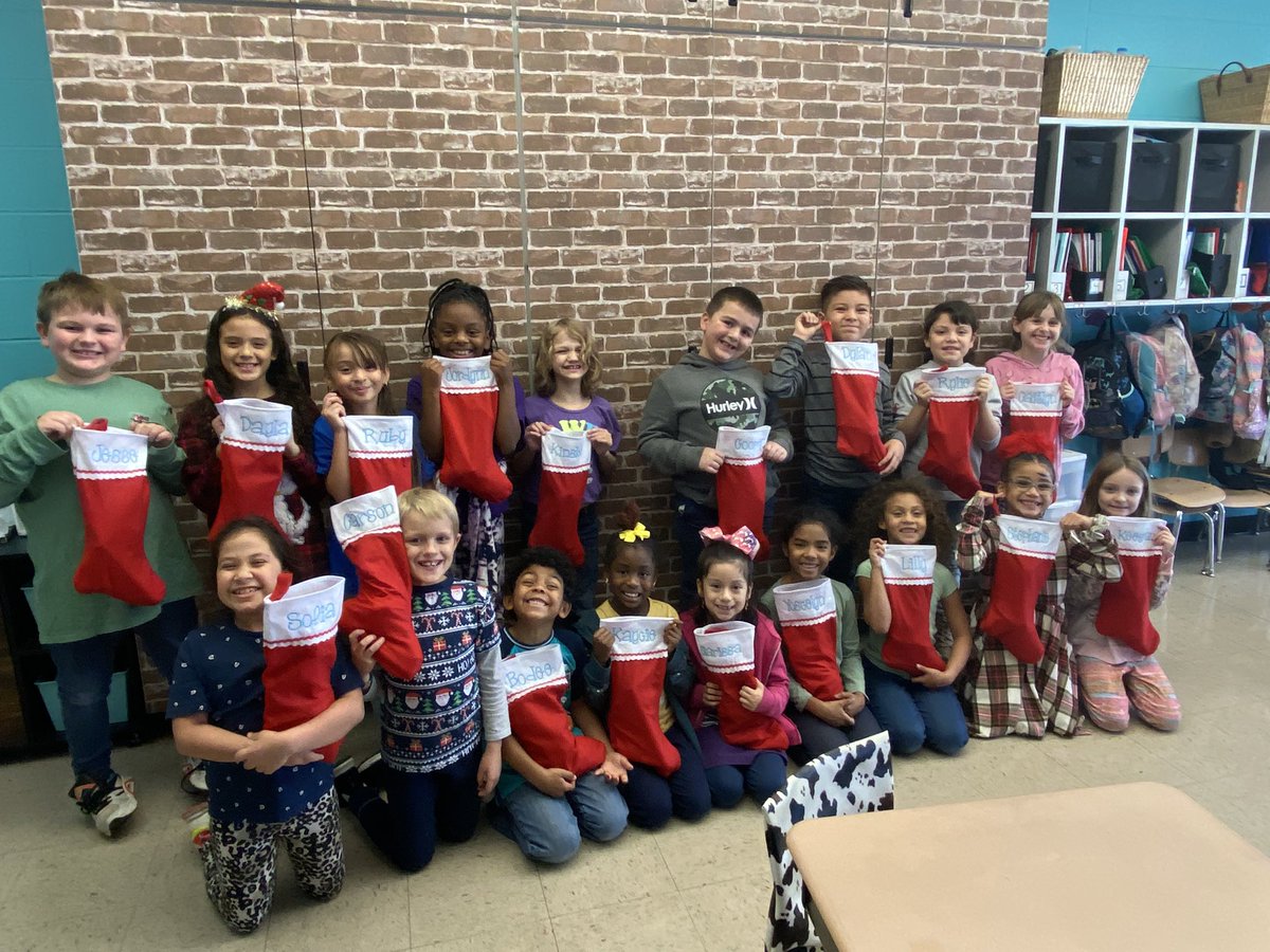 Stockings! 🎅🏻🎅🏻🎅🏻
#GuildStrong