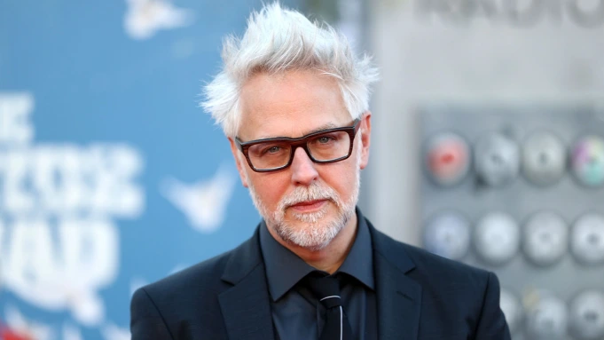 The #Superman movies are being rebooted again. James Gunn is writing the film, focusing on a younger Clark Kent, for DC Studios. hollywoodreporter.com/movies/movie-n…