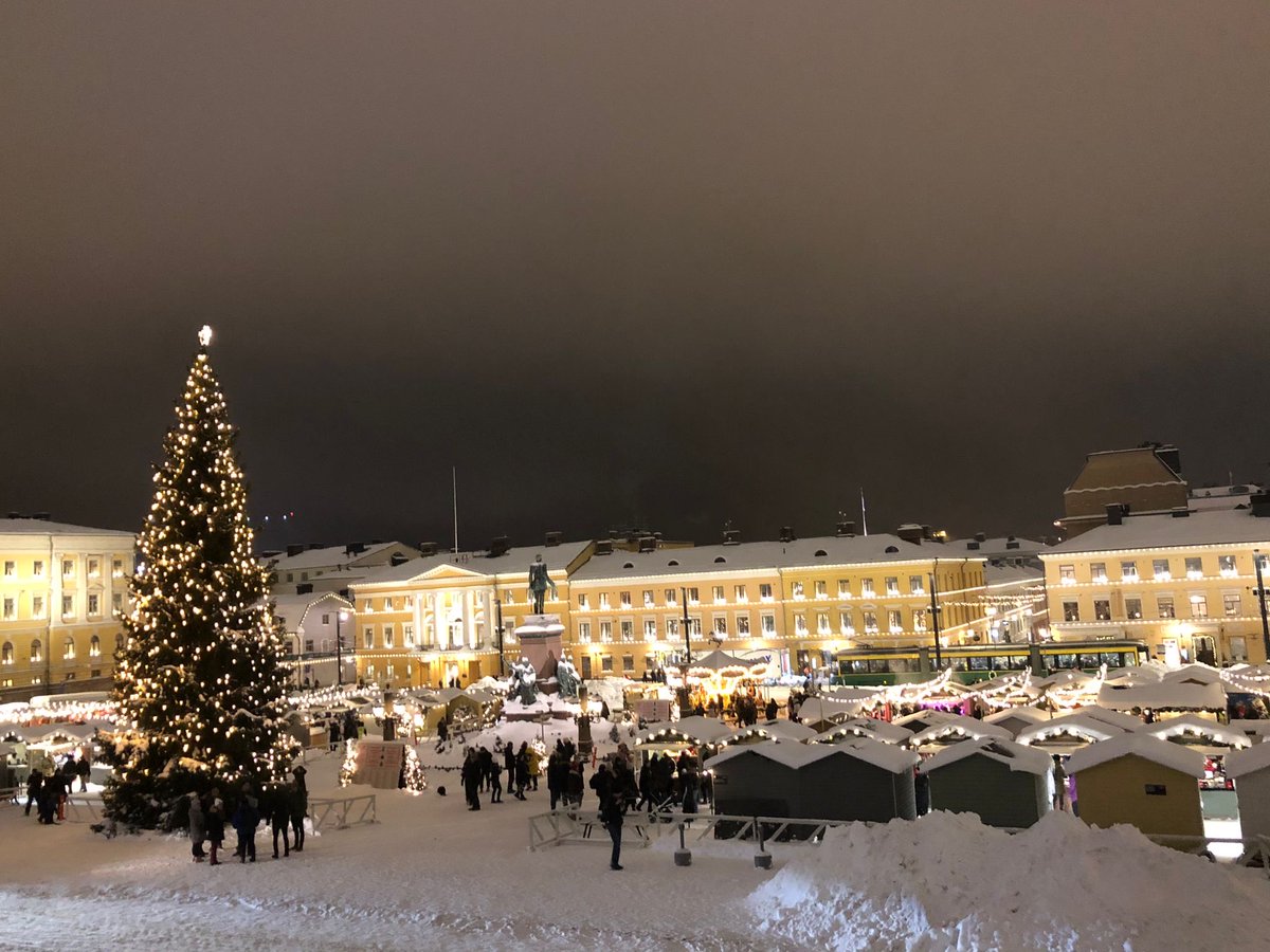 Helena Petäistö on Twitter "Le Marché de Noël â HELSINKI. 🎄"