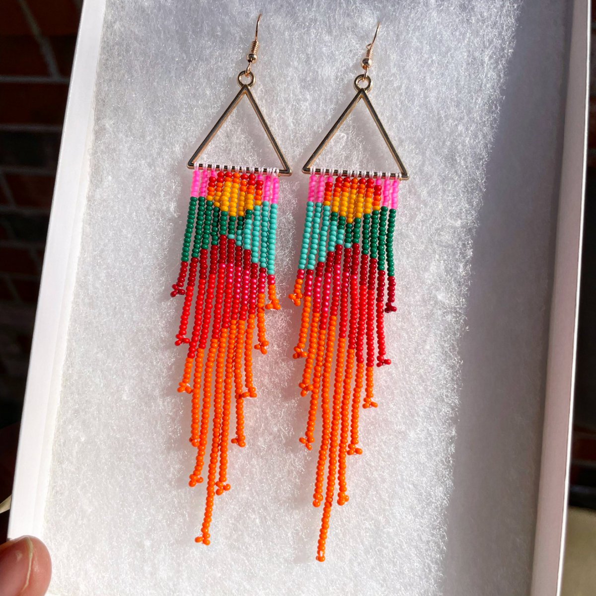 SusannahRenee15's tweet photo. $80 + $6 US ship
Rose Gold Hypoallergenic Hooks
5-6in Beaded Fringe Earrings
PayPal Only, Dm Name &amp; Address to Claim! https://t.co/ihRUGMQszh
