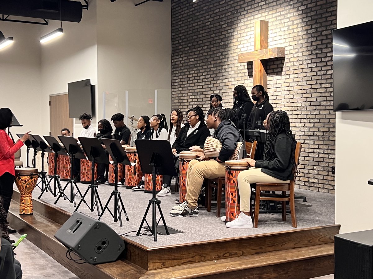 RestorationAcad's tweet photo. We made it! What a fun day it has been. Thank you to all of our amazing visitors for helping us celebrate Christmas and thank you to our teachers who have successfully reached the end of another semester with our wonderful students.
Merry Christmas from your friends at RA! https://t.co/Q2IzTs52sb