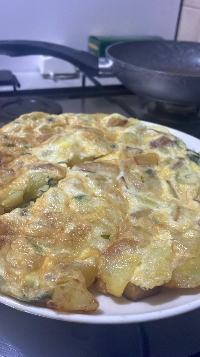Io vorrei lavorare, ma quando mia madre fa la frittata di patate e inizio a sentire l’odore mi si bloccano le sinapsi