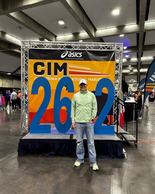 TheSplinterGrp's tweet image. We’re incredibly proud of our friend and client, Jeremy Salemson, for assisting Mauricio, a 65 year-old  visually-and mobility-impaired runner through the completion of the California International Marathon.  We are so proud of these guys! @cimginc