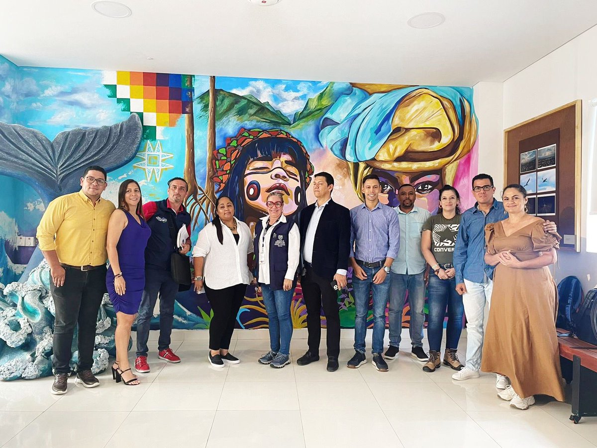 rappacifico's tweet photo. #AEstaHora en el Centro de Experiencia Pacífico Colombia  socializamos los hitos y resultados del cierre del proyecto Turismo Región Pacífico en presencia de los alcaldes, secretarios de turismo, cultura y desarrollo económico de los municipios priorizados del Valle del Cauca. https://t.co/isj694B7Ot