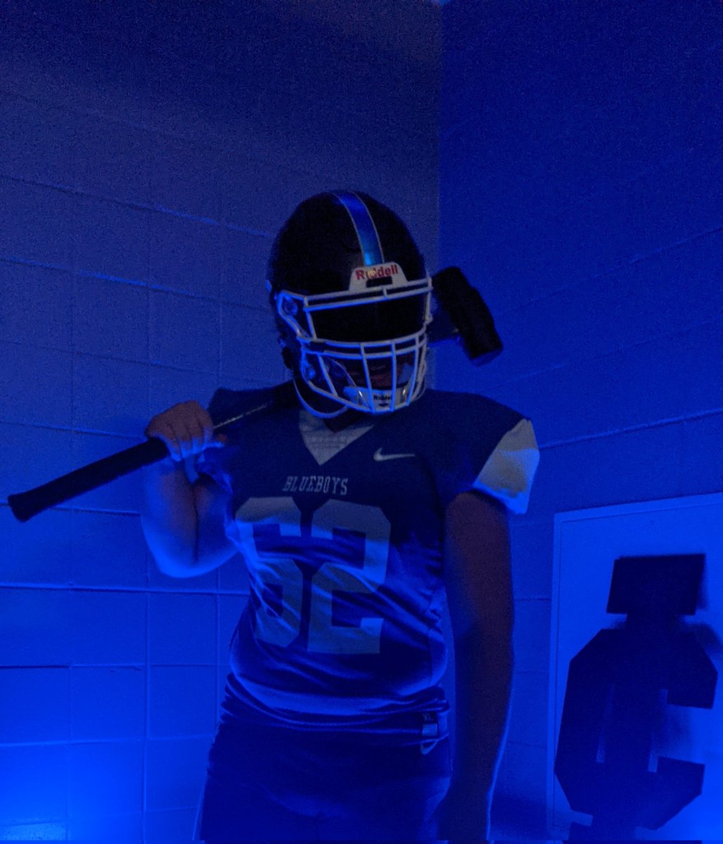 Extremely excited to announce my commitment to Illinois College! 
<a href="/Coach_RReid/">Riley Reid</a> <a href="/IC_Football/">Illinois College Football</a> <a href="/Ftblcoach/">Coach Jon Adkins</a> <a href="/MSBulldogFTBL/">M-S Bulldog Football</a>