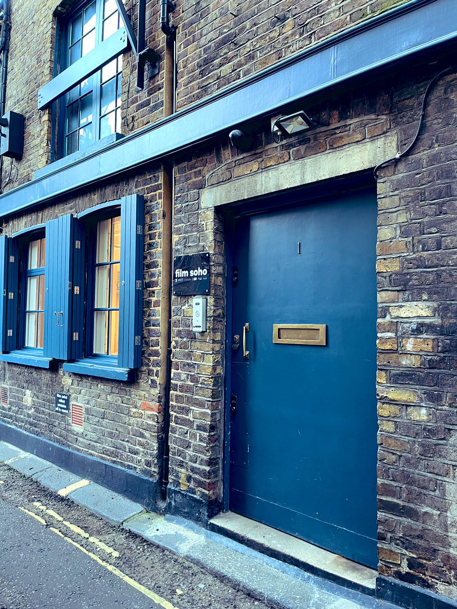 Last job of 2022 with brilliant people. Thankyou <a href="/FilmSoho_/">Film Soho</a> Abigail, David @Voice_Squad 🤩