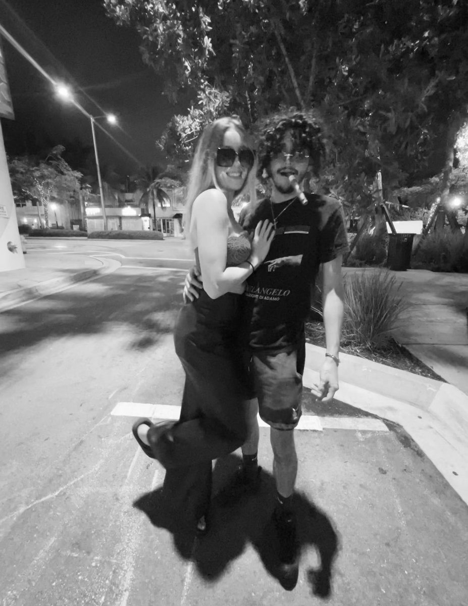 erinrshea's tweet photo. happy birthday baby🤍 
you’re everything. thankful I get to live this life with youuu https://t.co/10JUaFNzsQ