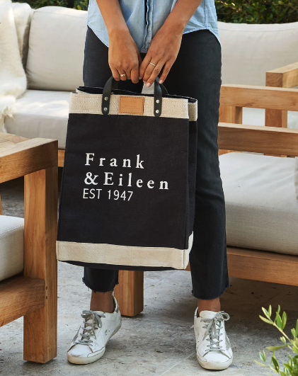 ♥️@apolis <a href="/frankandeileen/">Frank&Eileen</a> frankandeileen.com/products/the-m…