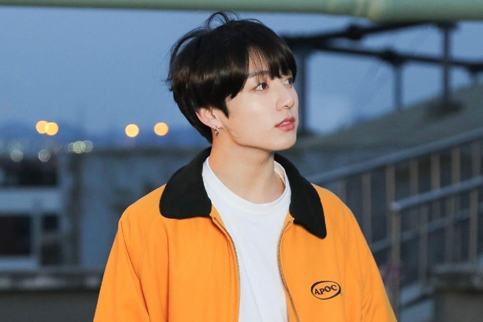 thebtschart's tweet photo. Jungkook's "Euphoria" is now the most-streamed solo song by Korean act in Spotify history. https://t.co/PwgVjl3FbE