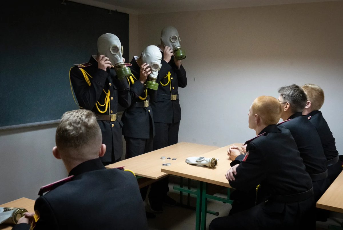 Russia No Context tweet media