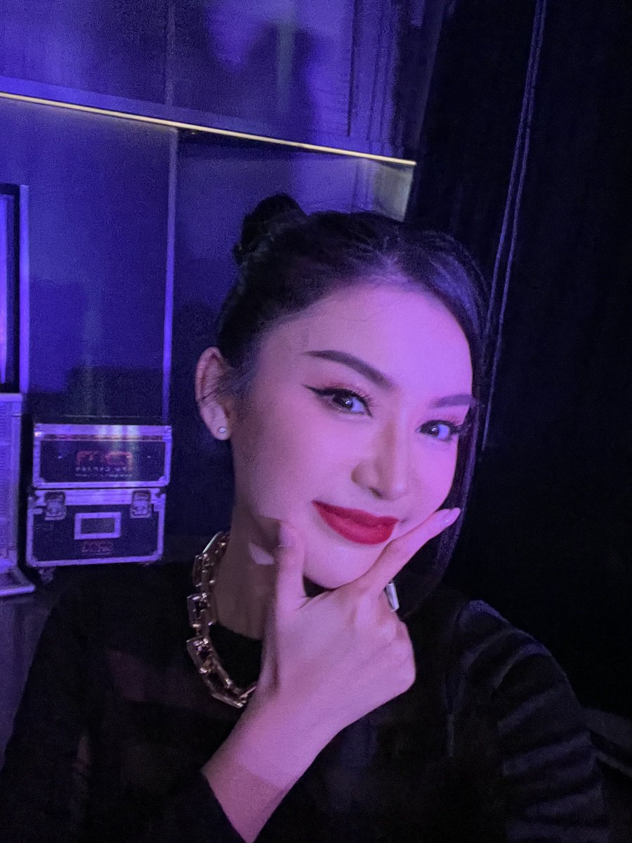 K💗🤍💝 tweet media