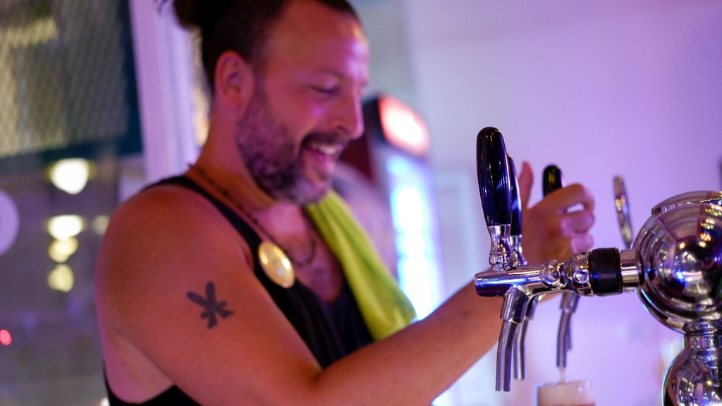 HostelPass's tweet photo. NEW DISCOUNT 👉️ 10% off at Abraham Eilat 🇮🇱⁠

👉️ Get 10% off all room types with HostelPass: https://t.co/jZOwH12yTB https://t.co/2XAjqodMxf