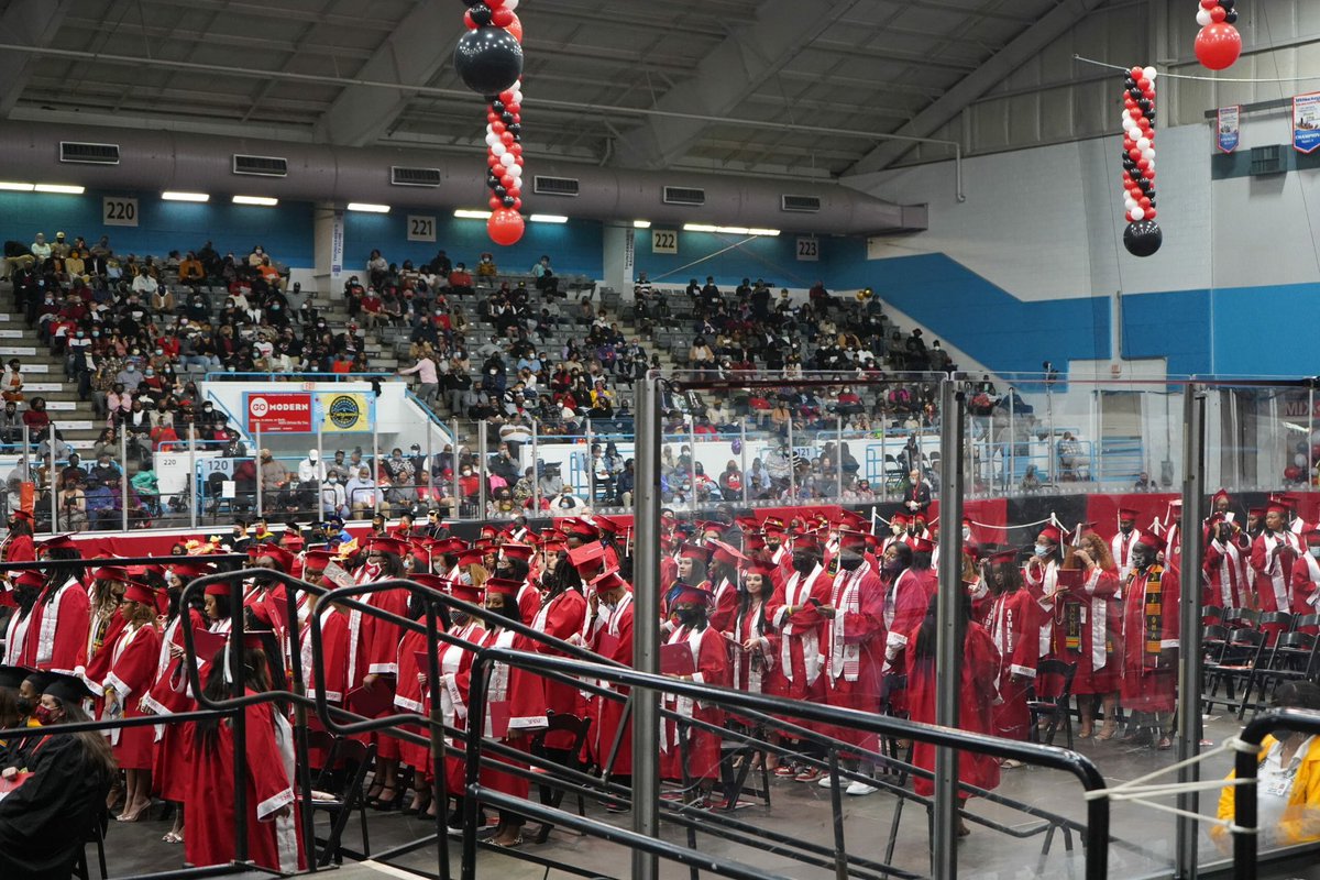 Winston-Salem State University Fall Commencement returns to the Annex tomorrow morning! Congratulations to the class of 2022 graduates. For more information visit wsfairgrounds.com/event/winston-…