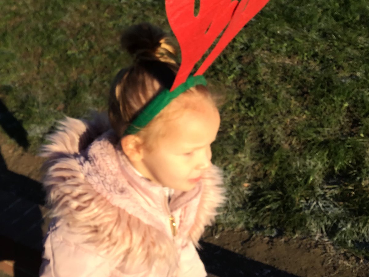 therookeries's tweet photo. We had a fun day today in  nursery  meeting Santa 🎅 and  taking  part  in  our  Reindeer run.
#Santafun #reindeerready https://t.co/iF69FgYmju