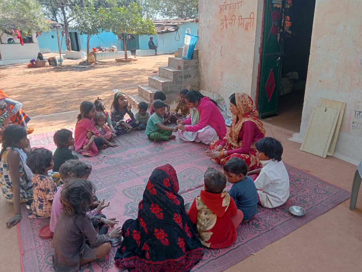 ShaktishaliS's tweet photo. बच्चो के नाखून कटवाए गए
children's nails cut

#nailscut #hygieneroutine #awareness #children #nonprofitfundraising #volunteering #charity #nonprofitorganization #newindia #educateindia #ᴡᴏᴍᴇɴᴇᴍᴘᴏᴡᴇʀᴍᴇɴᴛ https://t.co/0nz46r6hdK