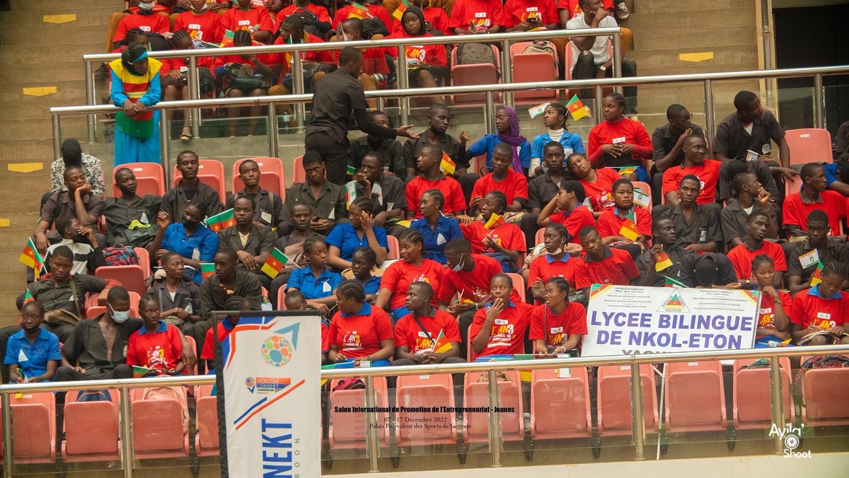 SipromePTS's tweet photo. 😍SIPROME JEUNES 2022

quelques clichés des tribunes du Palais Polyvalent des Sports de Yaoundé lors de la cérémonie protocolaire d'ouverture du SALON.

#SipromeJeunes #Youth_connekt_Cameroon #MINJEC237 https://t.co/bVrqpMbHDX