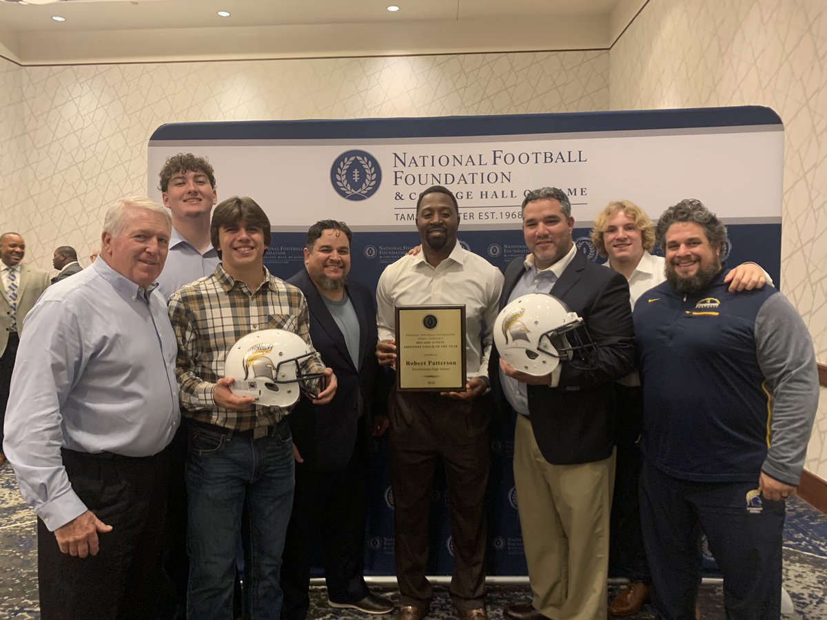 gshswarriors's tweet photo. Congratulations to Coach Patterson for being named Assistant Coach of the Year at today’s NFF Coaches Banquet. https://t.co/bxjCjn21Kl