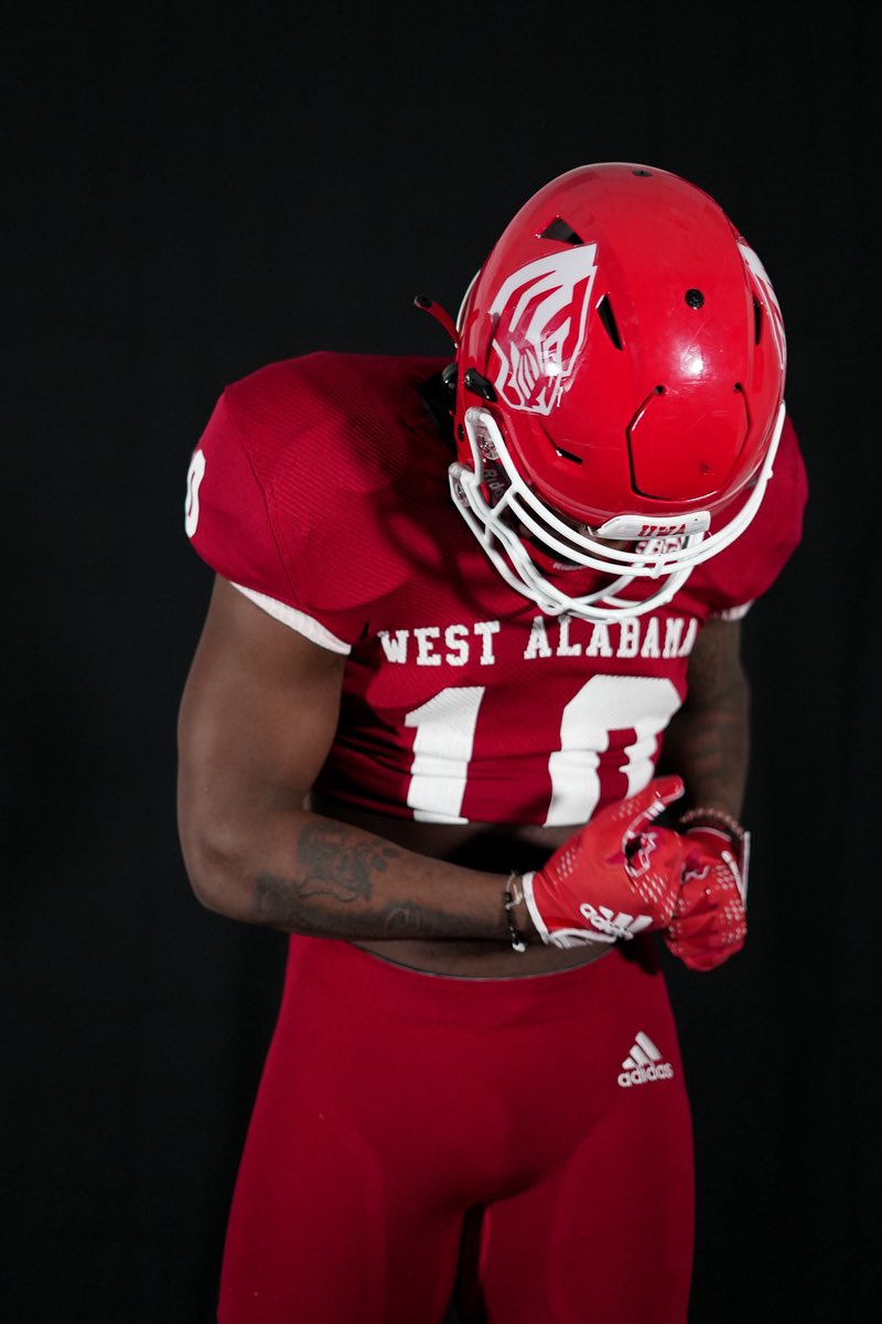 #AGTG After a GREAT OV I’m blessed to receive an offer From University of West Alabama @_CoachHamp400