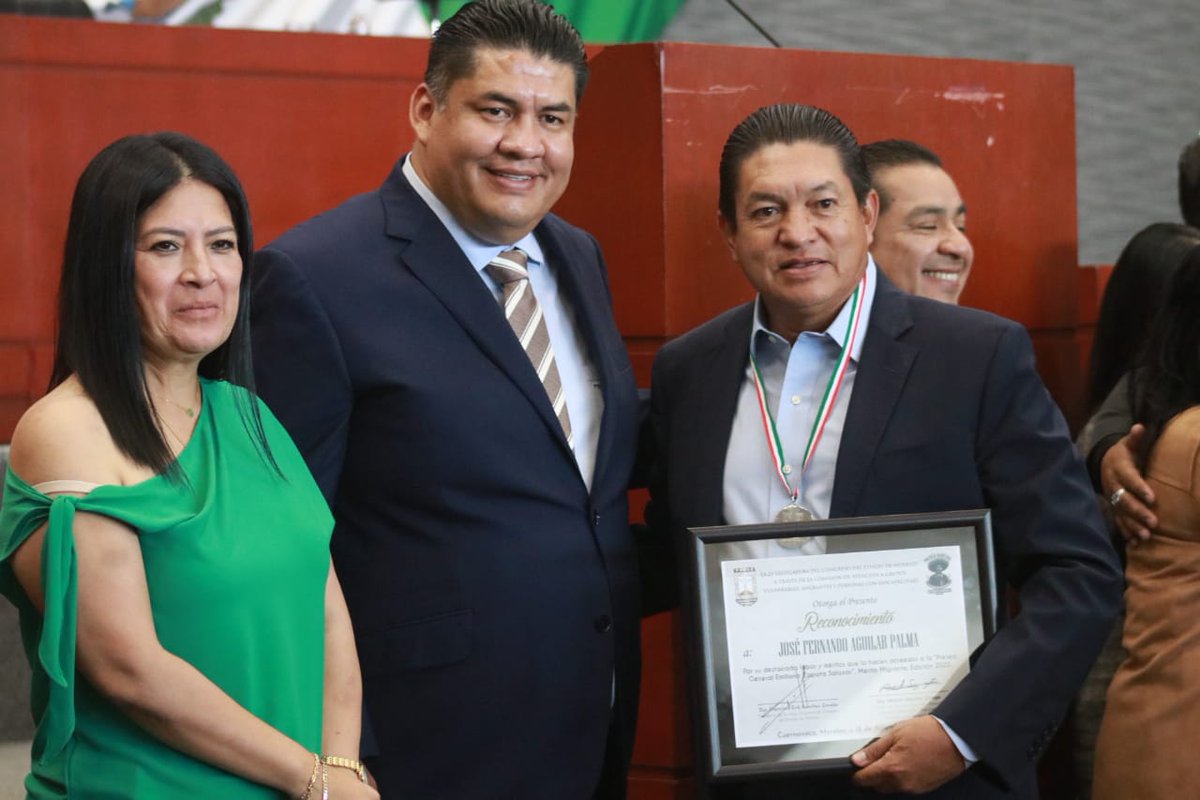 MorelosCongreso's tweet photo. El #CongresoMorelos galardona con la “Presea General Emiliano Zapata Salazar al Mérito Migrante, 2022” a:

🏅Guillermo J Correa Cárdenas 
🏅Zafiro Z Romero Fernández 
🏅José Antonio Castillo Martínez 
🏅José F Aguilar Palma
🏅Ouorou Ganni Mariel Guera
🏅Sergio Rodriguez Martínez https://t.co/fKBOpcA8uD