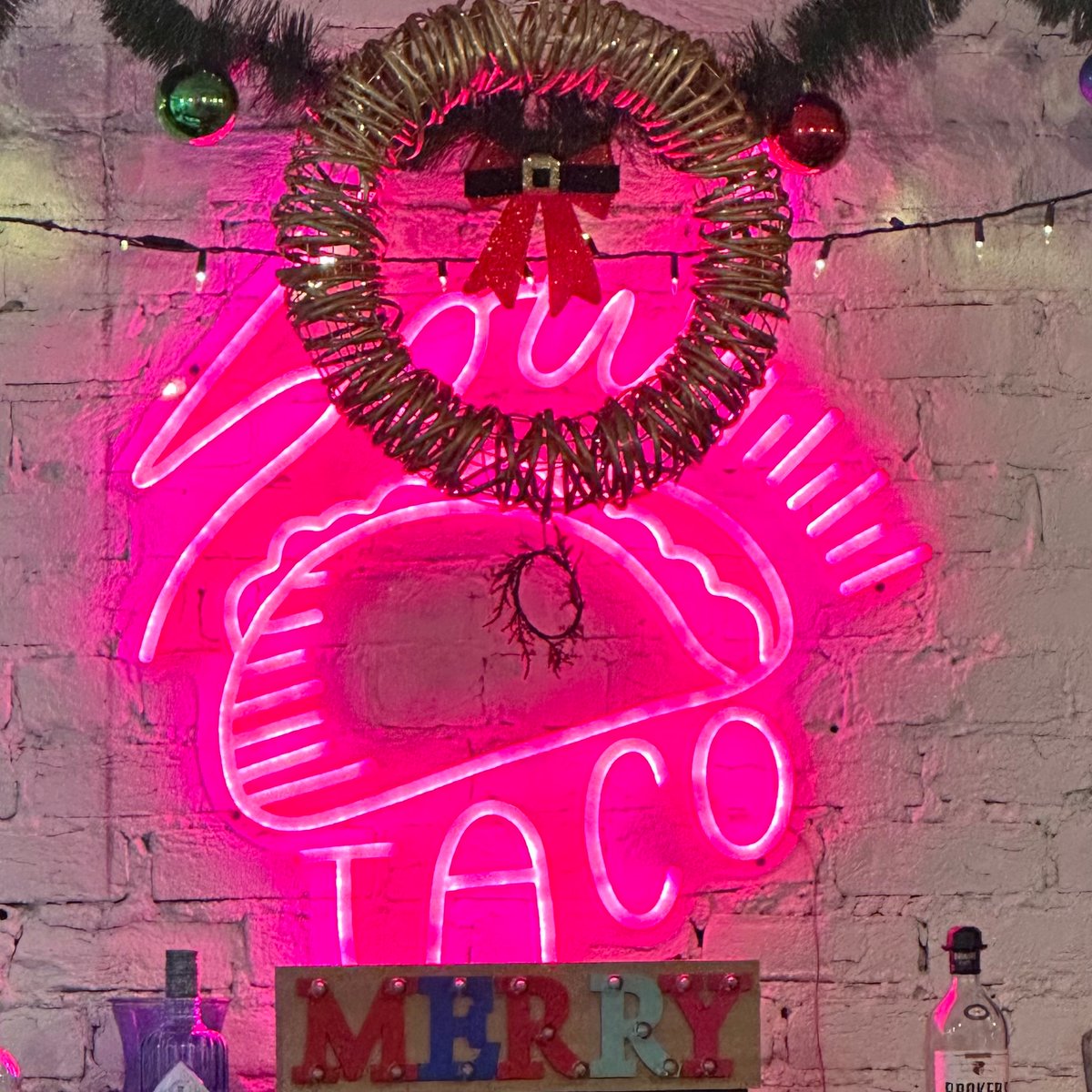 In downtown #RVA today at Soul Taco, a past recipient of a Virginia <a href="/30DayFund/">The 30 Day Fund</a> award, spreading the word about our #12DaysForChristmas giving campaign.

VA #smallbiz owners: apply now for $3,500 at 30dayfund.com!