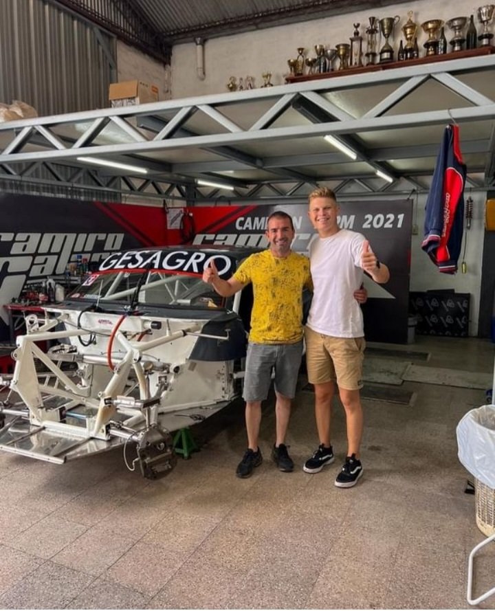 <a href="/matiascravero1/">mati cravero</a> se suma al #TCMouras en 2023.

El flamante campeón de la C2 del TN manejará una Dodge del equipo de <a href="/ramigalarza/">ramiro galarza</a>.