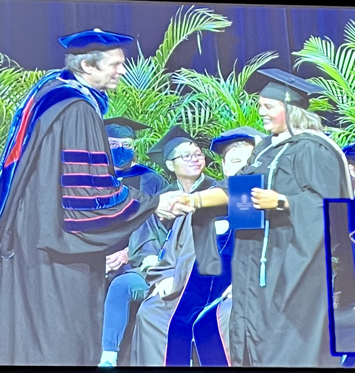 HigginsDesign's tweet photo. #FAU Grad ⁦@FAUAthletics⁩ https://t.co/8ypAuYP70C
