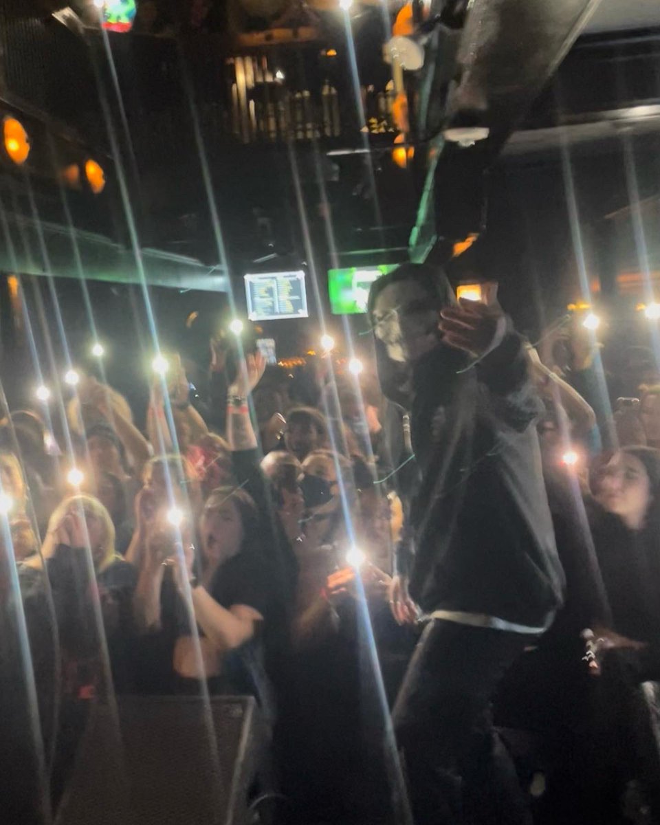 KageKamaara's tweet photo. hard to find words on how grateful i am to have traveled across the states to perform along side my family and meet so many of you. we are going to do it all again, but international this time. i love you, ty for coming out and getting silly with the boys. we will never forget it https://t.co/RSX8OhD2p0